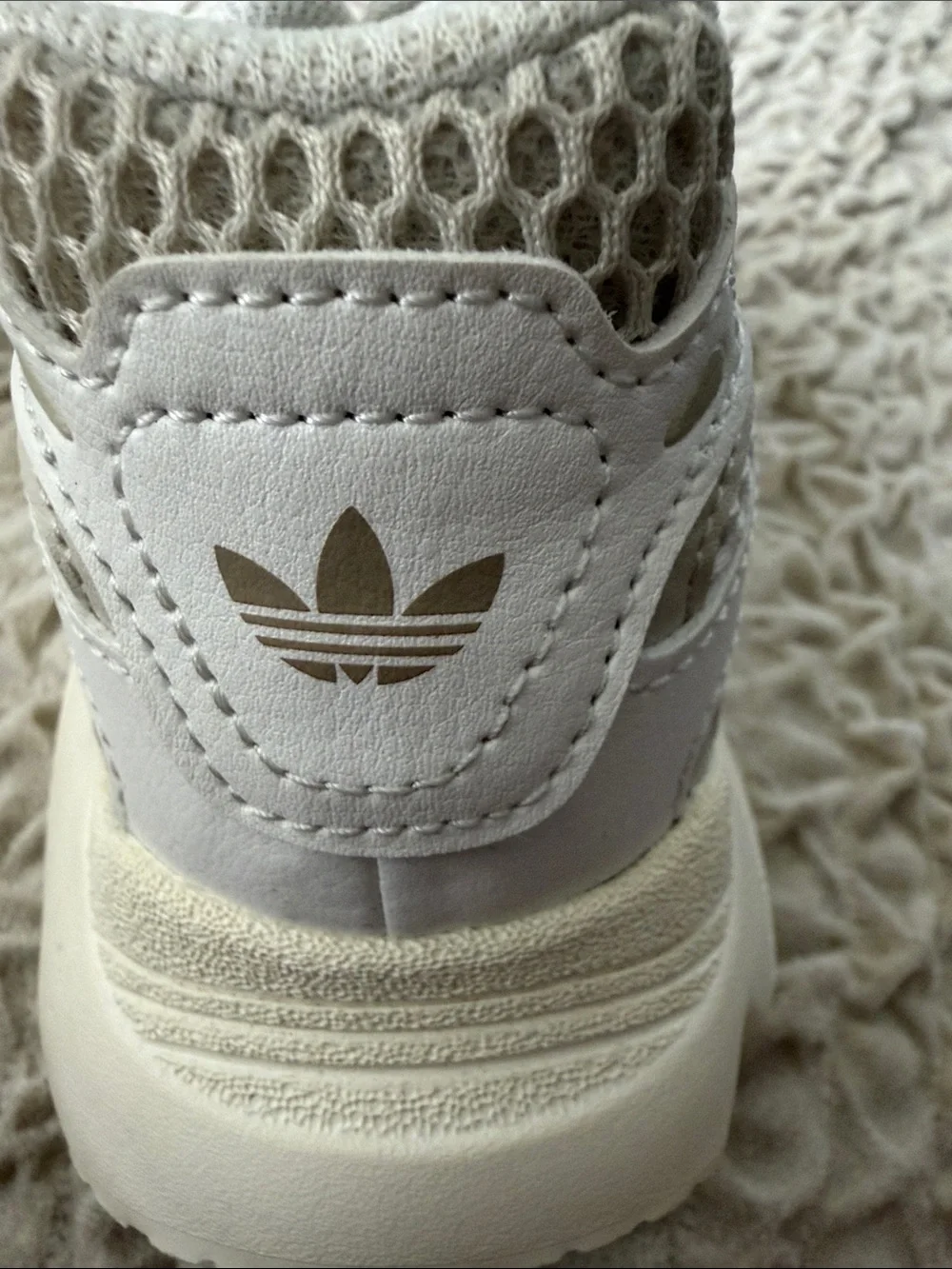 adidas lightweight athletic